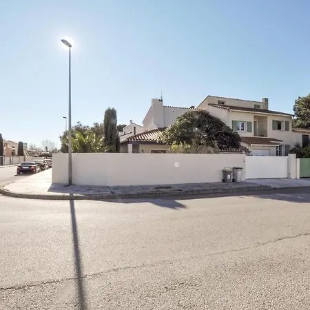 Stunning Home In Canet Plage With Wifi